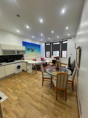 City Centre - 2 Bed Apartment